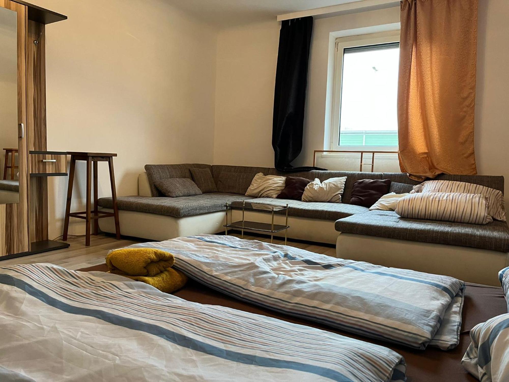 Breathtaking Shared Villa Near Danube River /W Garden And Parking เวียนนา ภายนอก รูปภาพ