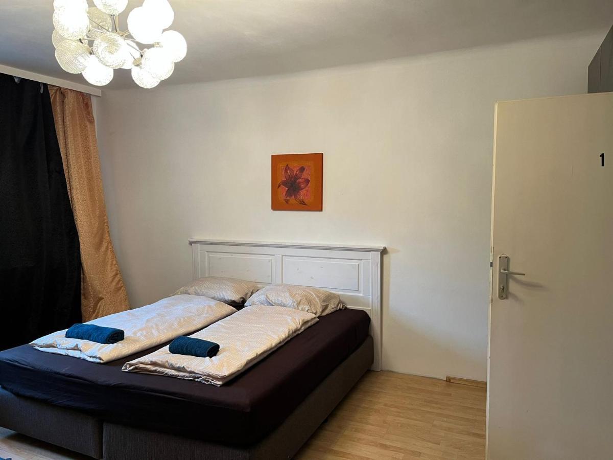 Breathtaking Shared Villa Near Danube River /W Garden And Parking เวียนนา ภายนอก รูปภาพ