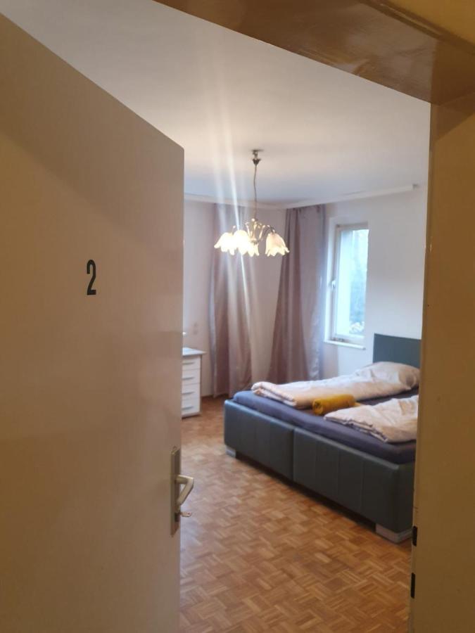 Breathtaking Shared Villa Near Danube River /W Garden And Parking เวียนนา ภายนอก รูปภาพ